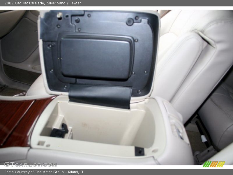 Silver Sand / Pewter 2002 Cadillac Escalade