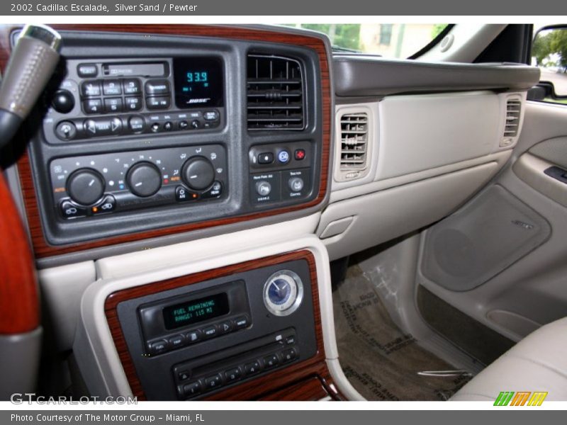 Silver Sand / Pewter 2002 Cadillac Escalade