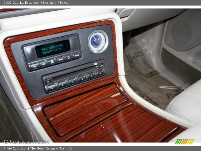 Silver Sand / Pewter 2002 Cadillac Escalade