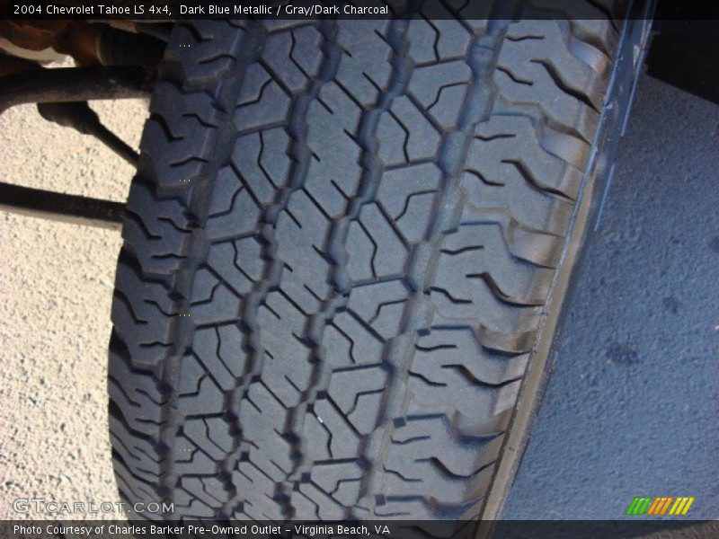 Dark Blue Metallic / Gray/Dark Charcoal 2004 Chevrolet Tahoe LS 4x4
