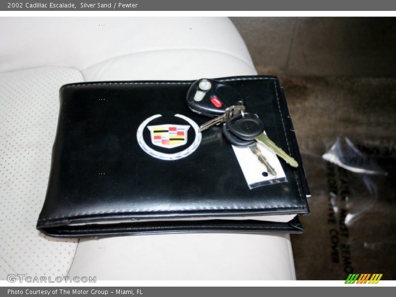 Books/Manuals of 2002 Escalade 