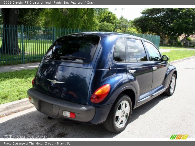 Patriot Blue Pearlcoat / Gray 2002 Chrysler PT Cruiser Limited