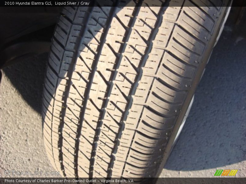 Liquid Silver / Gray 2010 Hyundai Elantra GLS