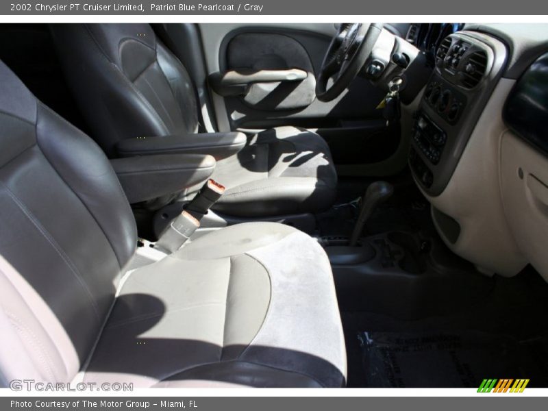 Patriot Blue Pearlcoat / Gray 2002 Chrysler PT Cruiser Limited
