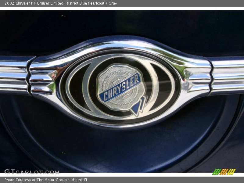 Patriot Blue Pearlcoat / Gray 2002 Chrysler PT Cruiser Limited