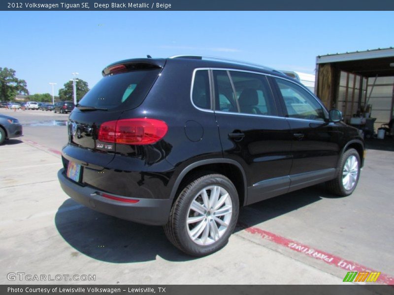 Deep Black Metallic / Beige 2012 Volkswagen Tiguan SE