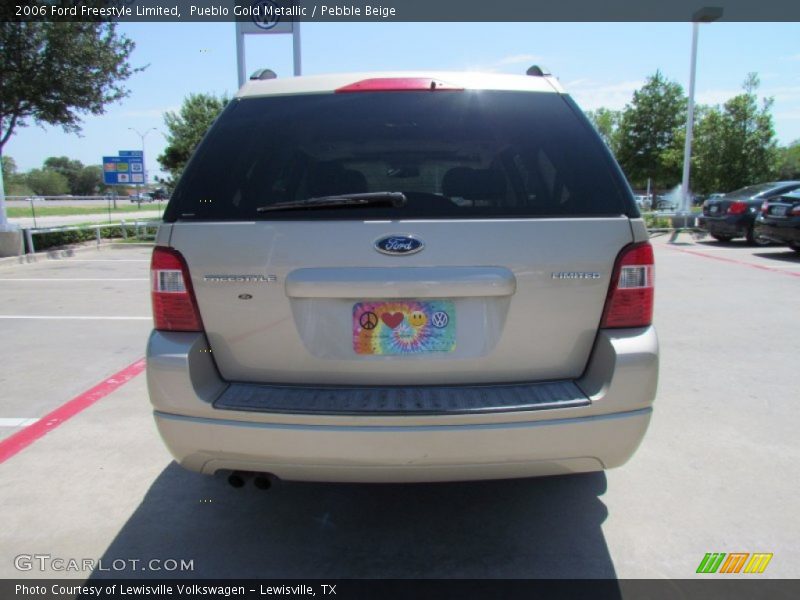 Pueblo Gold Metallic / Pebble Beige 2006 Ford Freestyle Limited