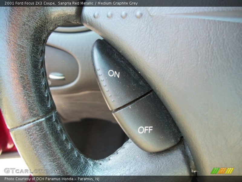 Sangria Red Metallic / Medium Graphite Grey 2001 Ford Focus ZX3 Coupe