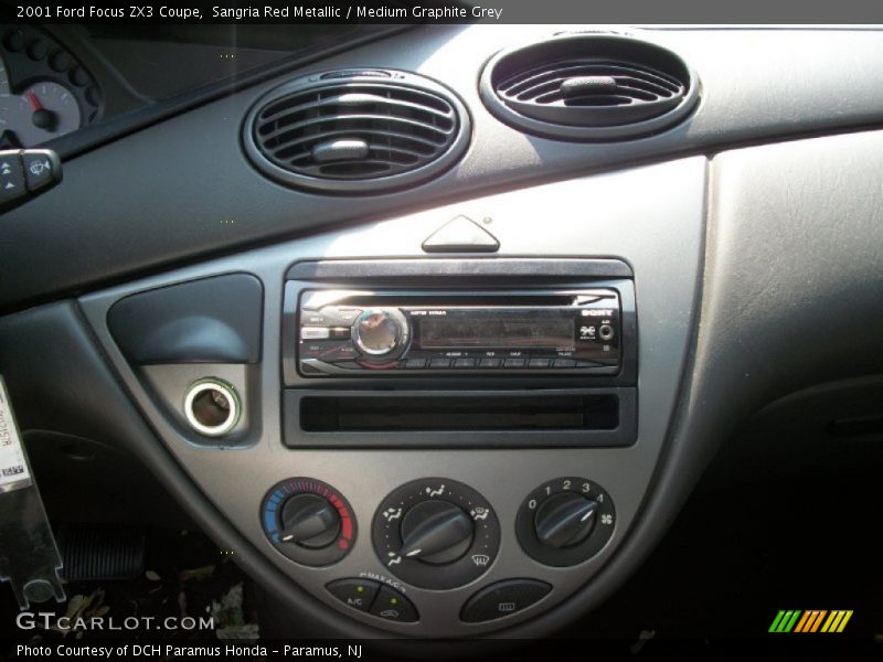 Sangria Red Metallic / Medium Graphite Grey 2001 Ford Focus ZX3 Coupe