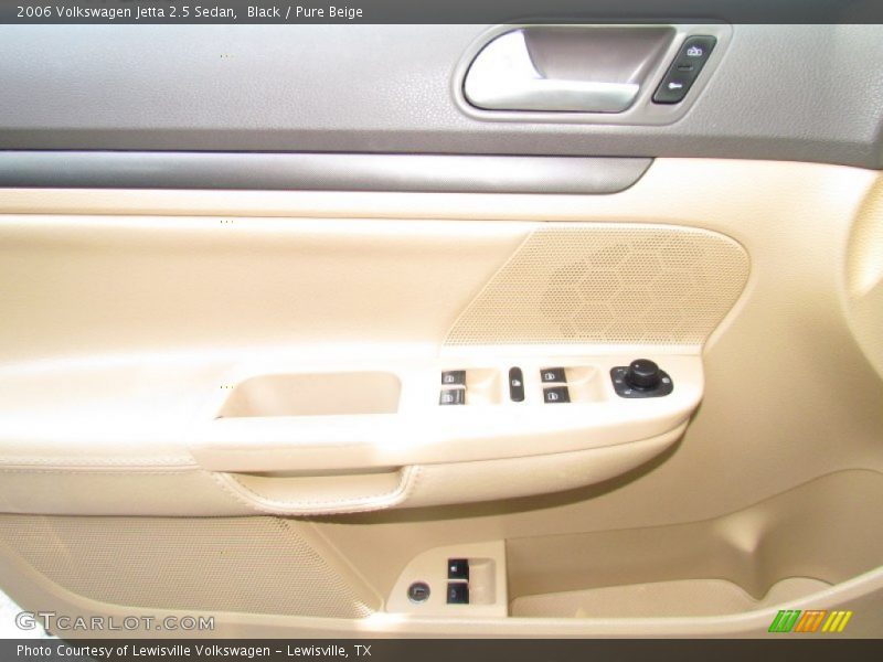 Black / Pure Beige 2006 Volkswagen Jetta 2.5 Sedan