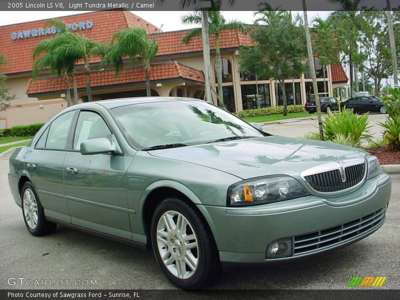 Light Tundra Metallic / Camel 2005 Lincoln LS V8
