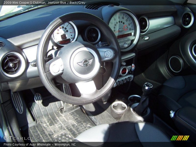 Horizon Blue / Black/Grey 2009 Mini Cooper S Clubman