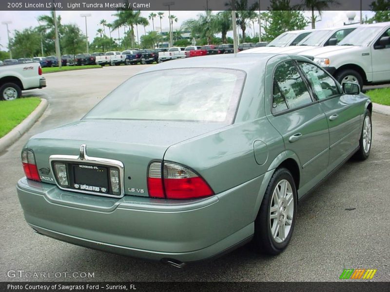 Light Tundra Metallic / Camel 2005 Lincoln LS V8