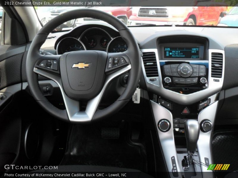 Dashboard of 2012 Cruze Eco