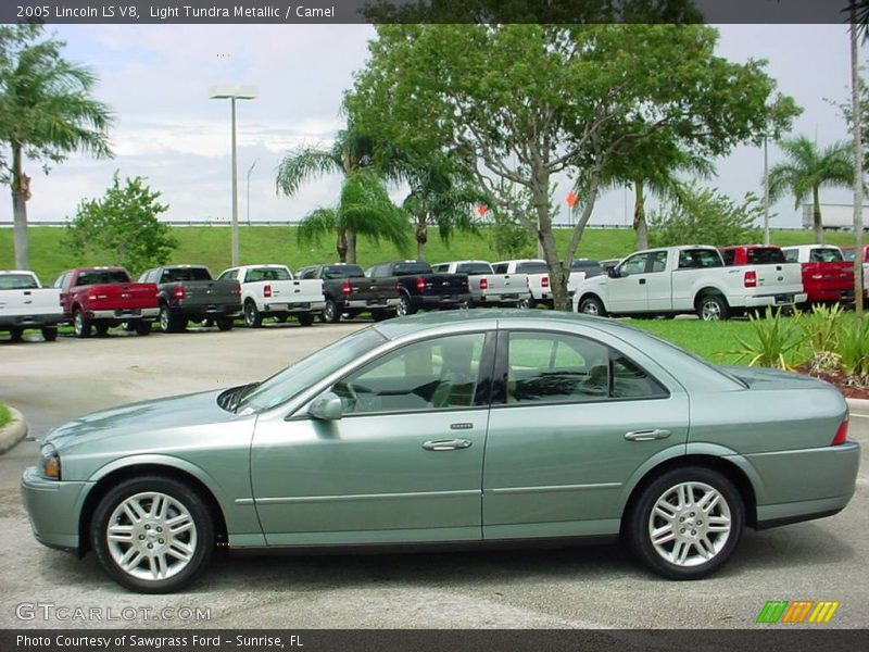 Light Tundra Metallic / Camel 2005 Lincoln LS V8