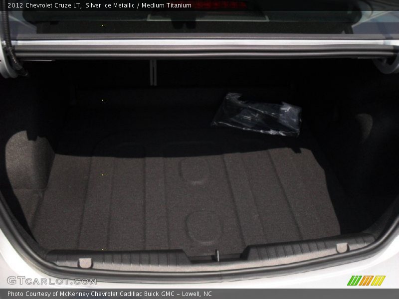 Silver Ice Metallic / Medium Titanium 2012 Chevrolet Cruze LT