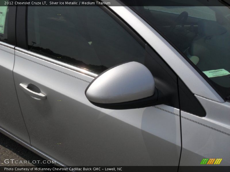 Silver Ice Metallic / Medium Titanium 2012 Chevrolet Cruze LT