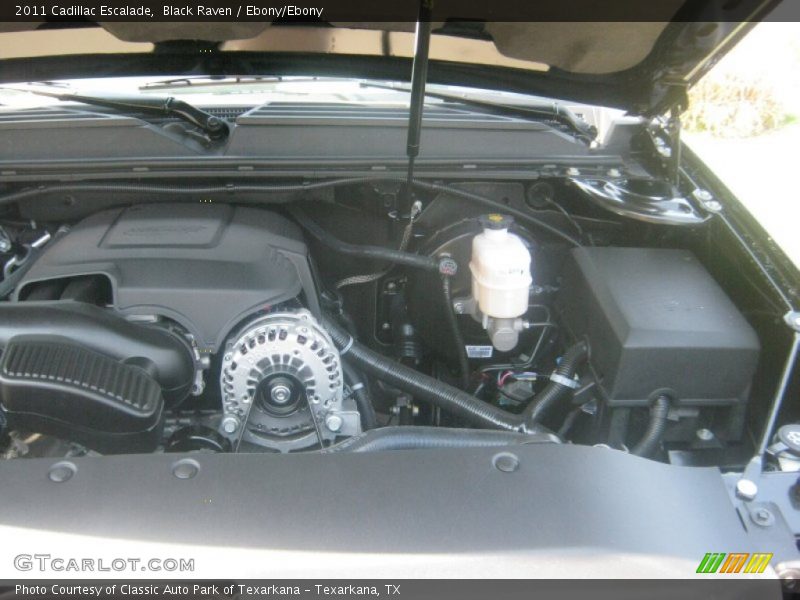 Black Raven / Ebony/Ebony 2011 Cadillac Escalade