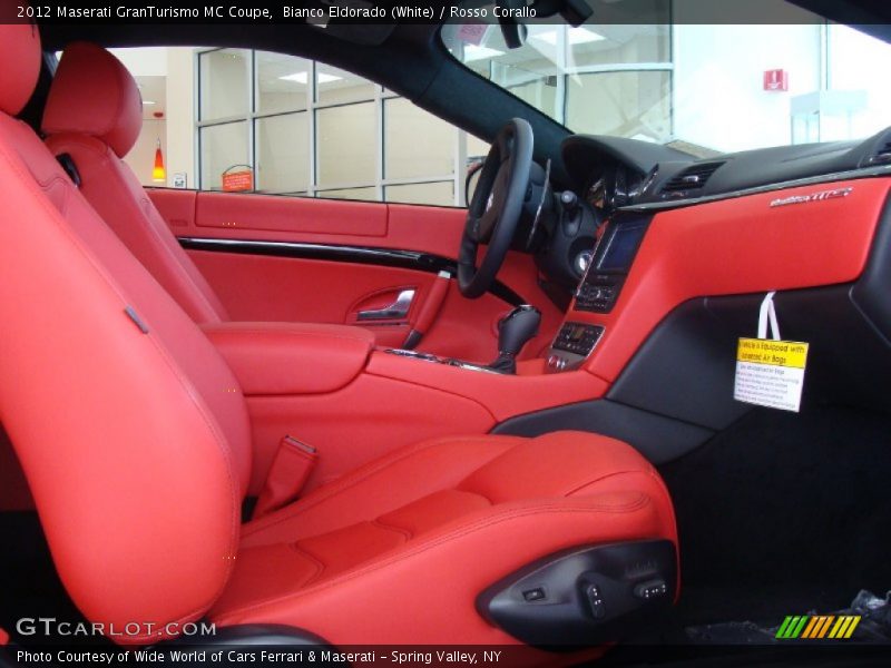  2012 GranTurismo MC Coupe Rosso Corallo Interior