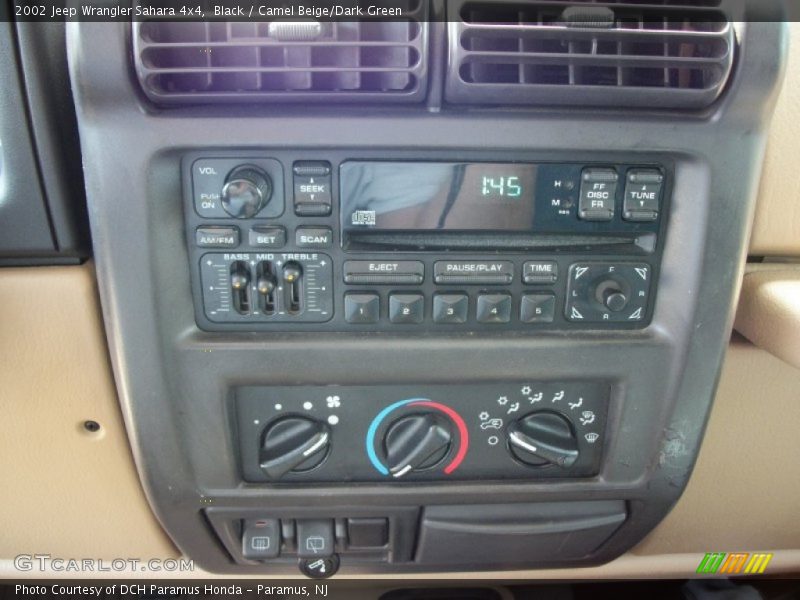 Black / Camel Beige/Dark Green 2002 Jeep Wrangler Sahara 4x4
