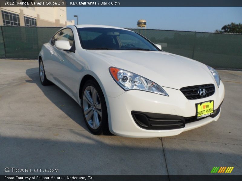 Karussell White / Black Cloth 2012 Hyundai Genesis Coupe 2.0T