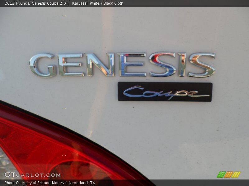  2012 Genesis Coupe 2.0T Logo