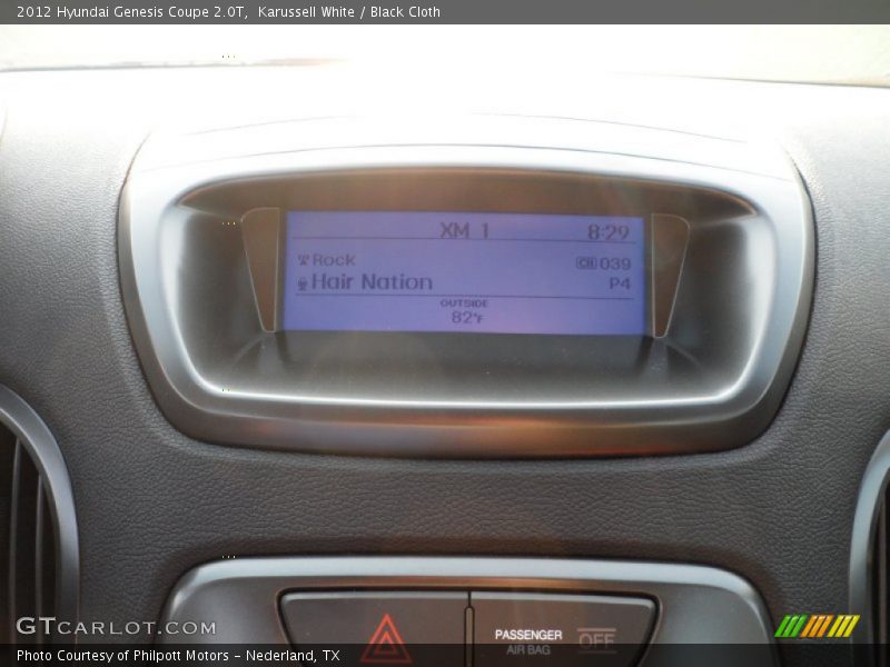 Karussell White / Black Cloth 2012 Hyundai Genesis Coupe 2.0T