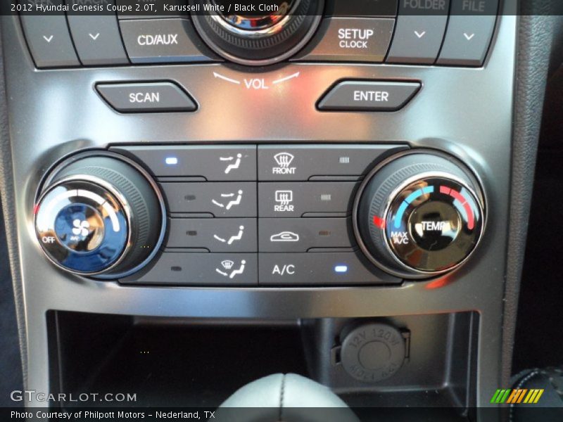 Controls of 2012 Genesis Coupe 2.0T