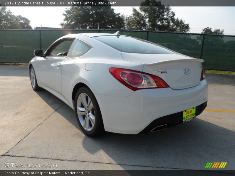 Karussell White / Black Cloth 2012 Hyundai Genesis Coupe 2.0T