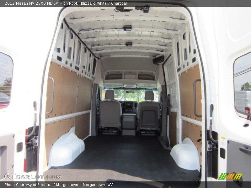  2012 NV 2500 HD SV High Roof Trunk