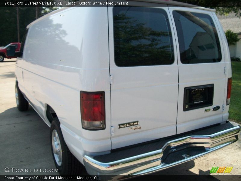 Oxford White / Medium Flint 2011 Ford E Series Van E150 XLT Cargo