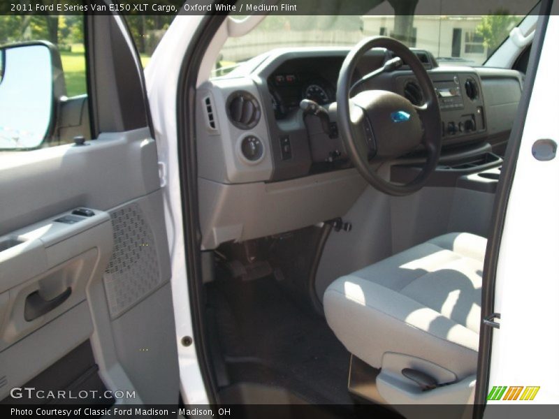 Oxford White / Medium Flint 2011 Ford E Series Van E150 XLT Cargo