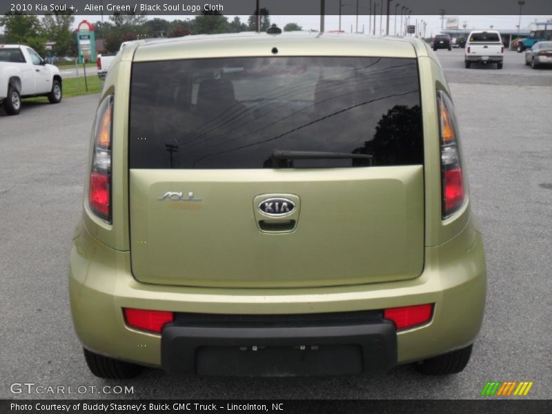 Alien Green / Black Soul Logo Cloth 2010 Kia Soul +