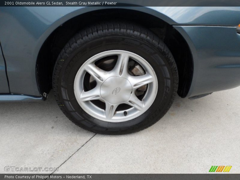  2001 Alero GL Sedan Wheel