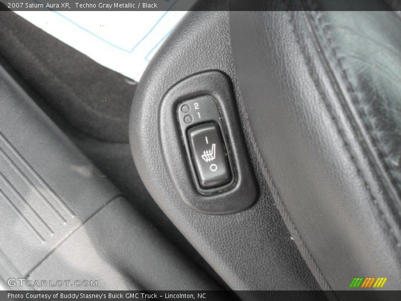 Techno Gray Metallic / Black 2007 Saturn Aura XR