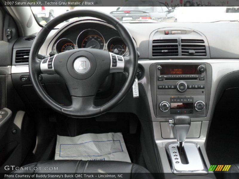 Techno Gray Metallic / Black 2007 Saturn Aura XR