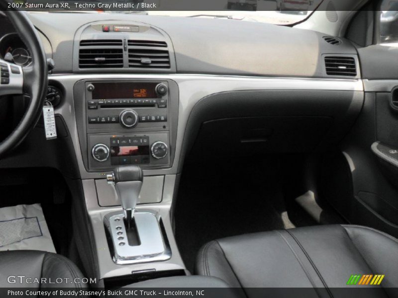 Techno Gray Metallic / Black 2007 Saturn Aura XR