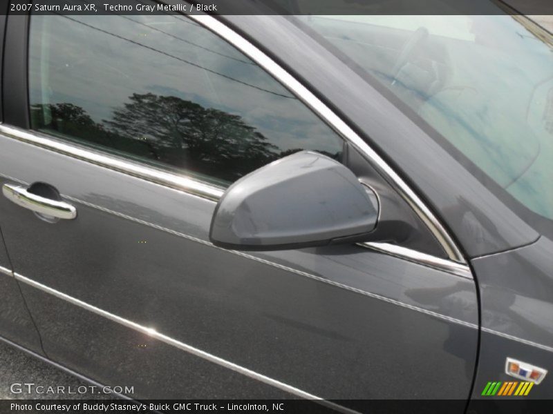 Techno Gray Metallic / Black 2007 Saturn Aura XR