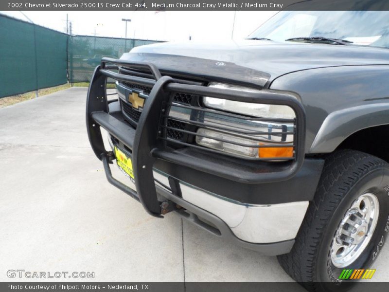 Medium Charcoal Gray Metallic / Medium Gray 2002 Chevrolet Silverado 2500 LS Crew Cab 4x4