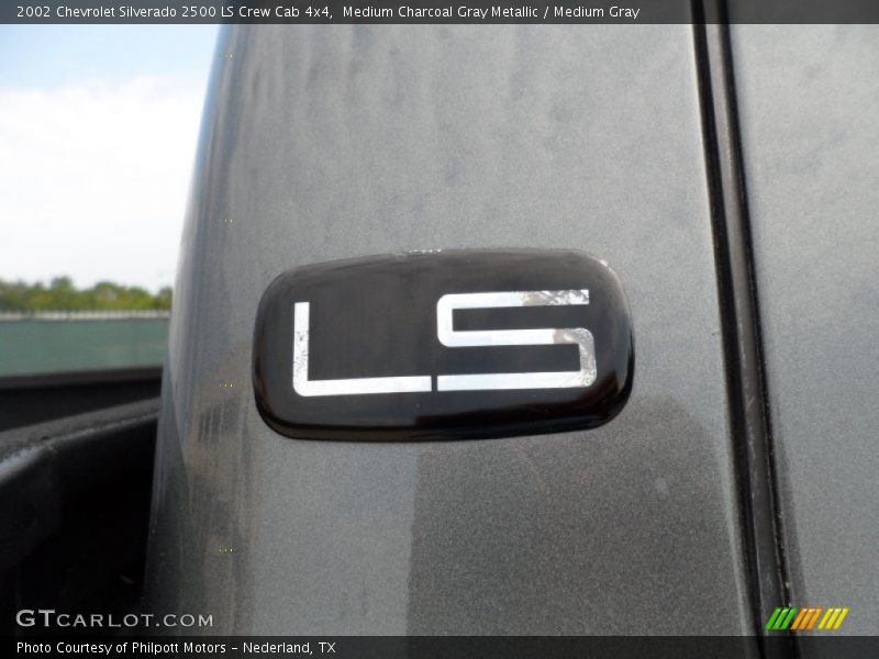  2002 Silverado 2500 LS Crew Cab 4x4 Logo