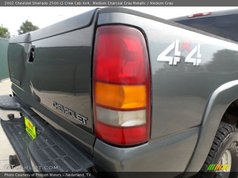 Medium Charcoal Gray Metallic / Medium Gray 2002 Chevrolet Silverado 2500 LS Crew Cab 4x4