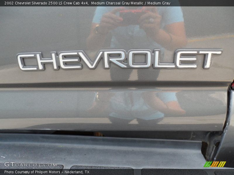  2002 Silverado 2500 LS Crew Cab 4x4 Logo