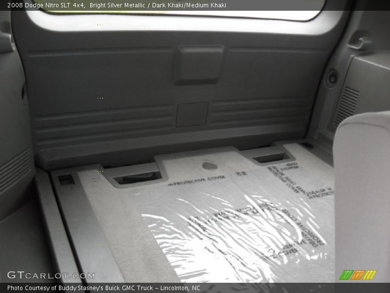 Bright Silver Metallic / Dark Khaki/Medium Khaki 2008 Dodge Nitro SLT 4x4