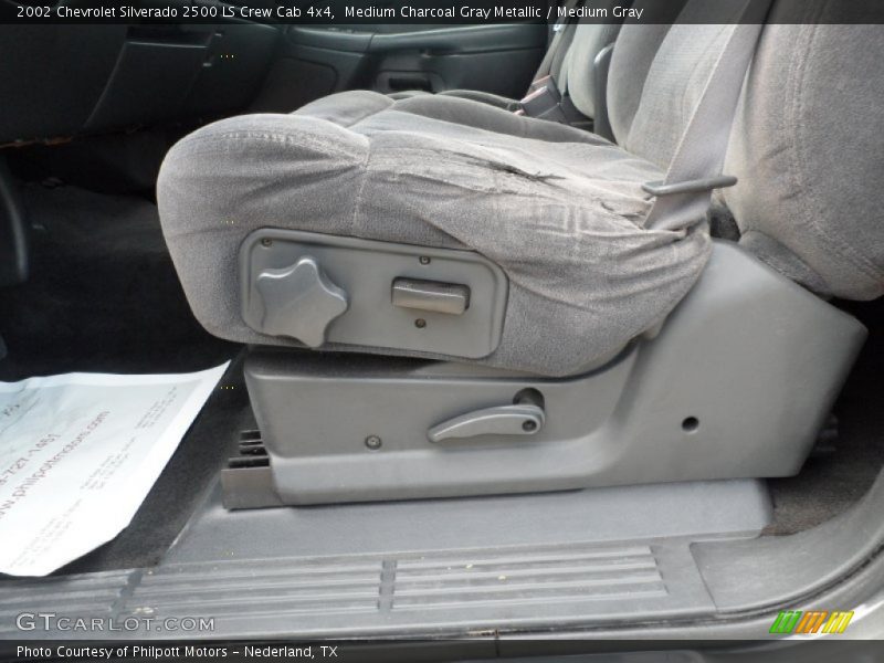 Medium Charcoal Gray Metallic / Medium Gray 2002 Chevrolet Silverado 2500 LS Crew Cab 4x4