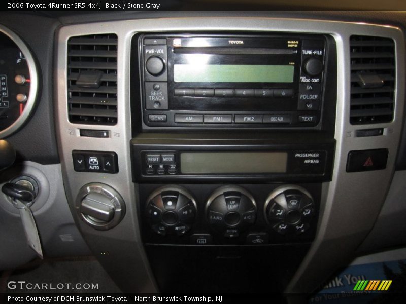 Black / Stone Gray 2006 Toyota 4Runner SR5 4x4