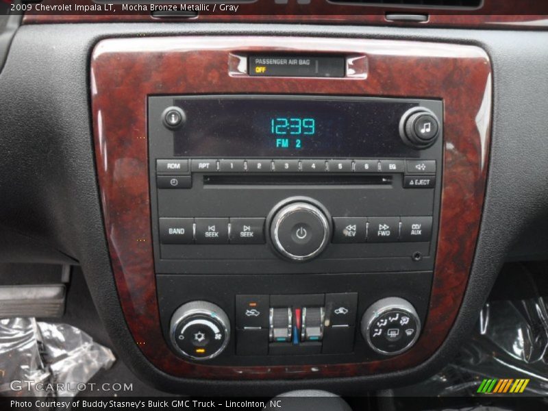 Mocha Bronze Metallic / Gray 2009 Chevrolet Impala LT