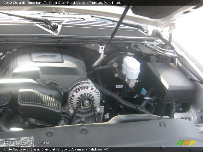 Sheer Silver Metallic / Light Titanium/Dark Titanium 2010 Chevrolet Suburban LT