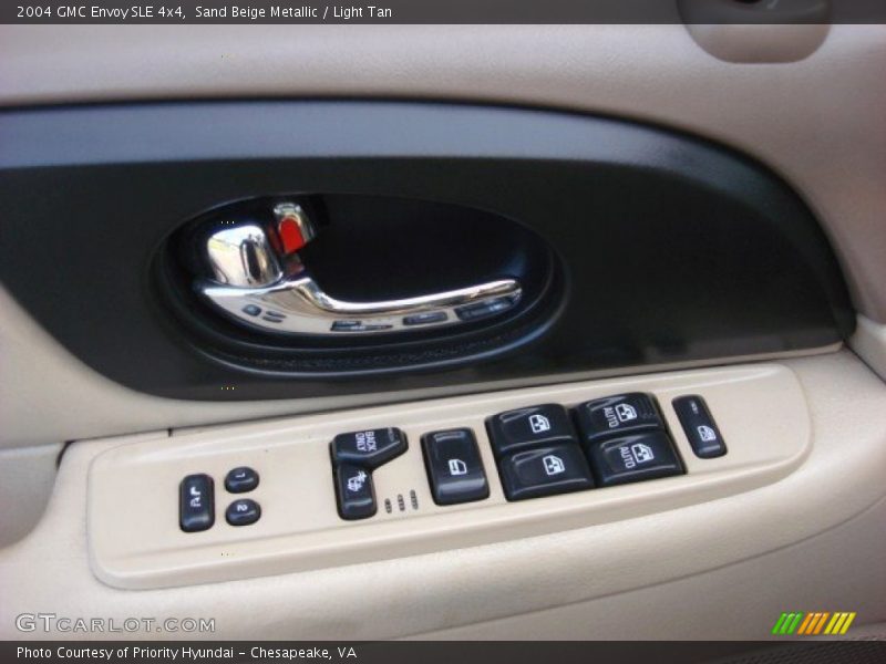 Sand Beige Metallic / Light Tan 2004 GMC Envoy SLE 4x4