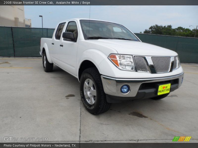 Avalanche White / Beige 2008 Nissan Frontier SE Crew Cab