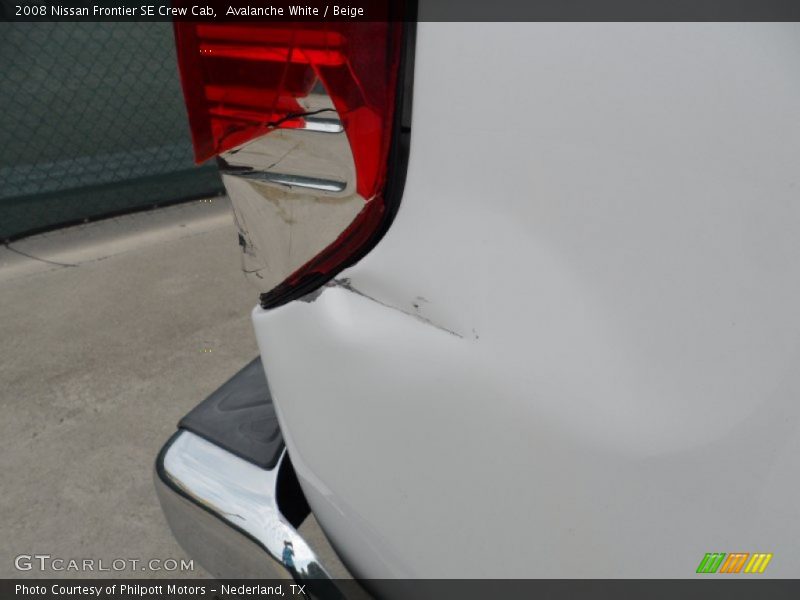 Avalanche White / Beige 2008 Nissan Frontier SE Crew Cab
